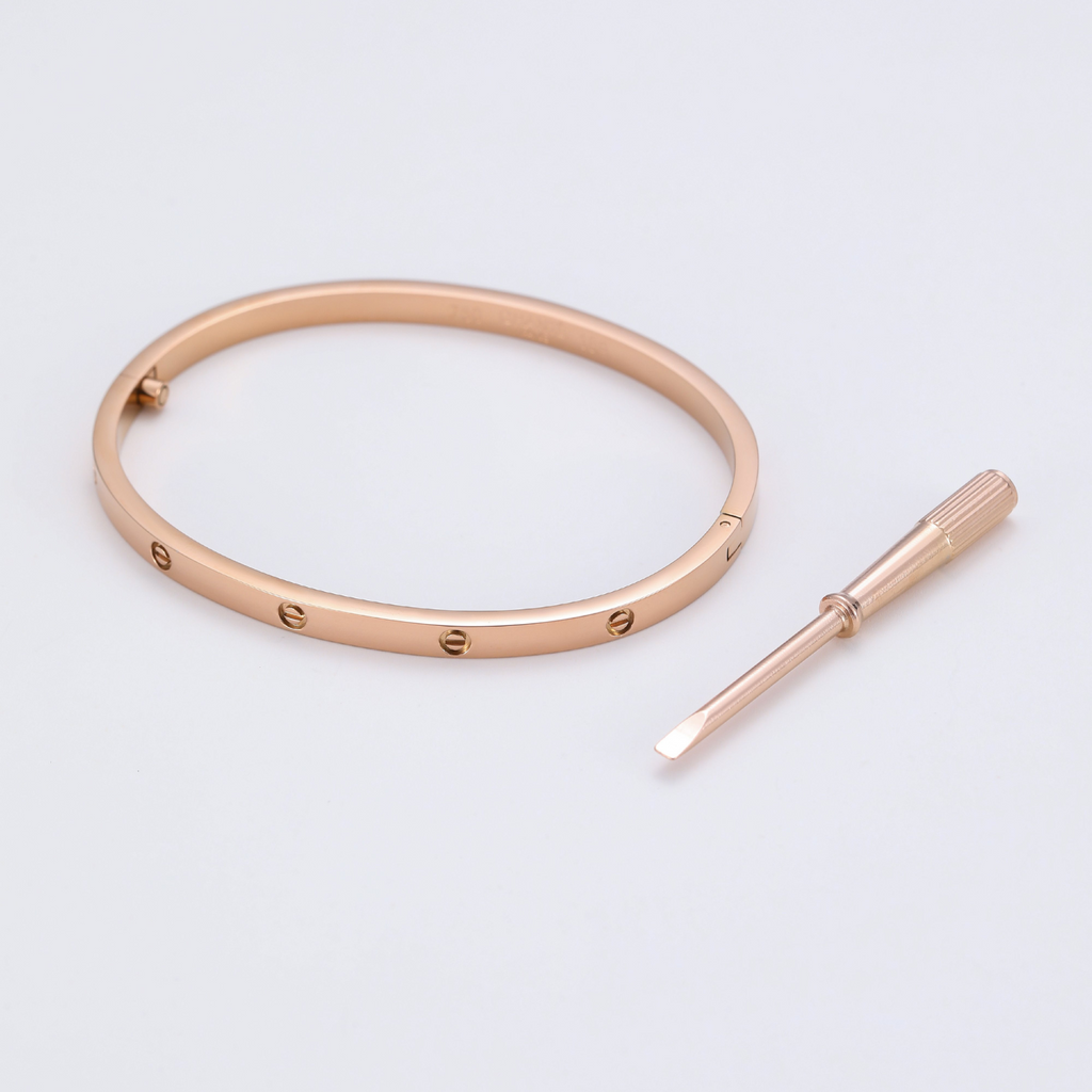 Love Refined Bracelet