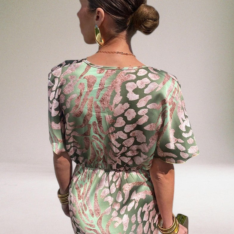 Solène — V-Neck Elegant Dress